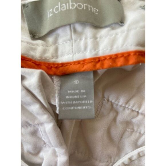 Liz Claiborne White Capri Pants (Size 10) - Picture 3 of 3